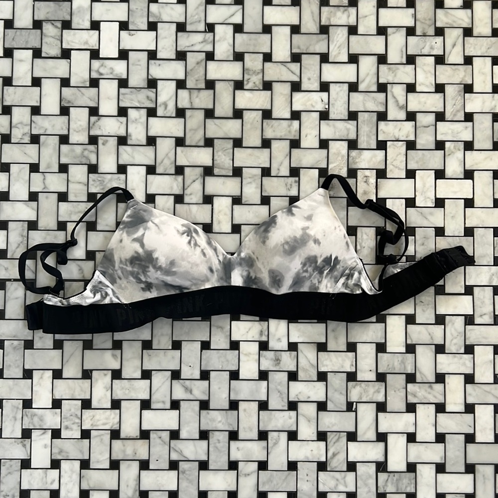 New! VS Pink bra